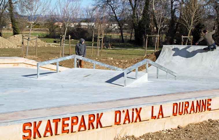 Aix La Duranne Skatepark