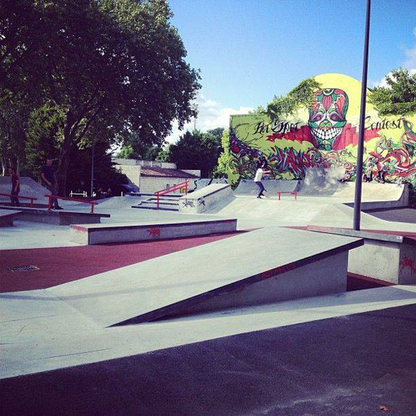Saintes Skate Park 