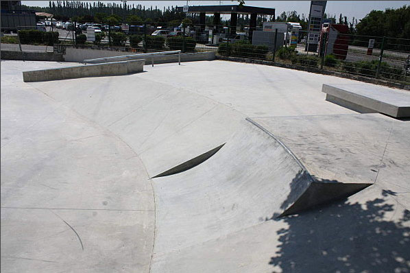Saint Martin de Crau Skatepark